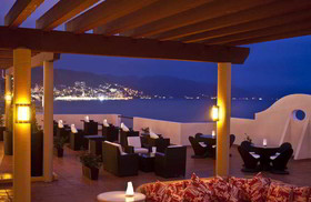 Plaza Pelicanos Grand Beach Resort