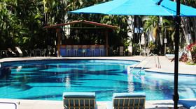 Puerto De Luna Pet Friendly & Family Suites