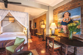 Quinta Maria Cortez Bed & Breakfast