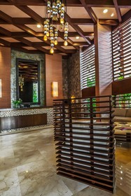 Pinnacle Resorts 220