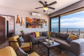 Pinnacle Resorts 220