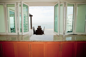 Shangri La Penthouses by Cheap Getaway