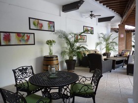 Suites Mar Elena