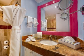 Villa del Palmar Beach Resort & Spa