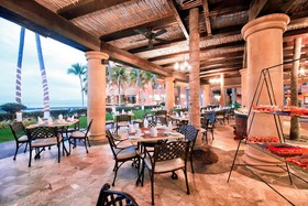 Villa del Palmar Beach Resort & Spa