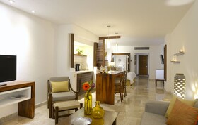 Villa Premiere Boutique Hotel & Romantic Getaway