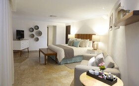 Villa Premiere Boutique Hotel & Romantic Getaway