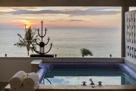 Villa Premiere Boutique Hotel & Romantic Getaway