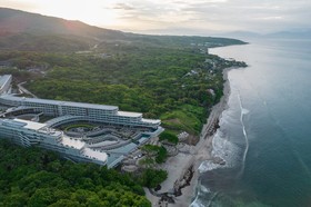 Dreams Bahia Mita Surf & Spa Resort