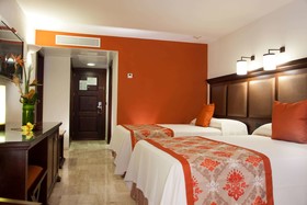 Grand Palladium Vallarta Resort & Spa