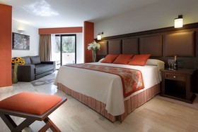 Grand Palladium Vallarta Resort & Spa