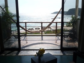 Manta Raya Hotel