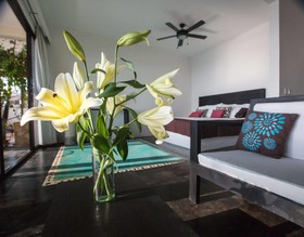 Manta Raya Hotel