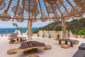 Xeno Hotel Boutique