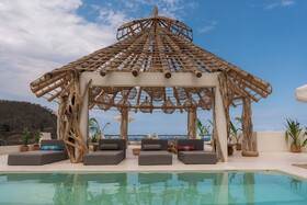 Xeno Hotel Boutique