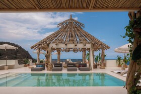 Xeno Hotel Boutique