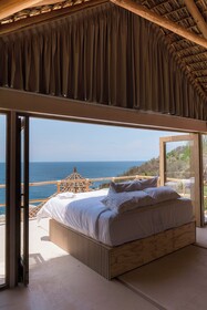 Xeno Hotel Boutique