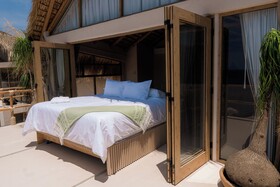 Xeno Hotel Boutique