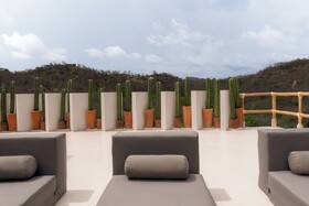 Xeno Hotel Boutique