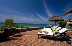 Casa Kestos Estate