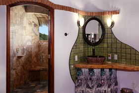 Casita Cocoon 1BR by Casago