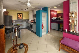 Casita Cocoon 1BR by Casago