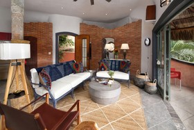 Casita Cocoon 1BR by Casago