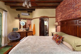 Casita Cocoon 1BR by Casago