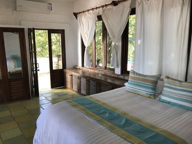 Sayulita Beach House Hotel