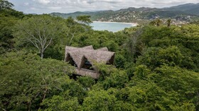 Tokipa at Punta Sayulita