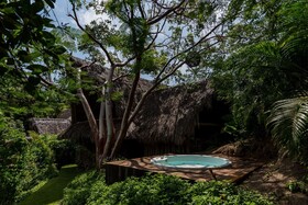 Tokipa at Punta Sayulita