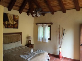 Tronco Bay Inn