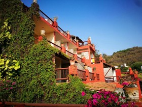 Aura del Mar