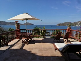 Aura del Mar