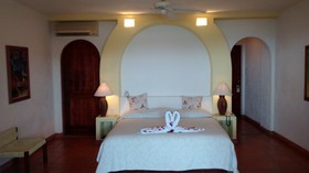 Catalina Beach Resort
