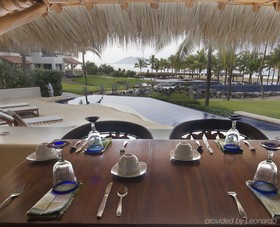Las Palmas Luxury Villas