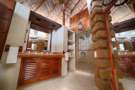 La Villa Luz