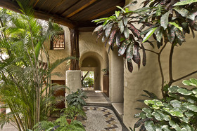 La Villa Luz