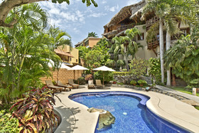 La Villa Luz