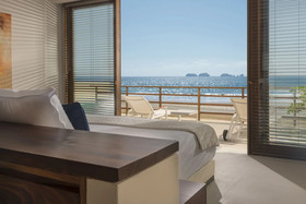 Marea Beachfront Villas