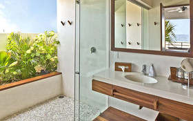 Marea Beachfront Villas