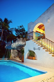 Villa de la Roca