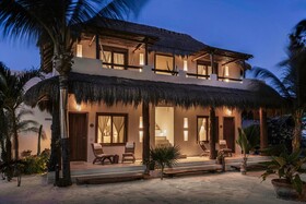 Tierra Del Mar Hotel