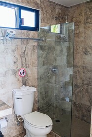 Chichis and Charlies