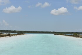 Azulea Bacalar Hotel & Spa