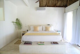 Azulea Bacalar Hotel & Spa