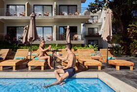 Cristalino Lagoon Front Hotel Restaurant & Spa