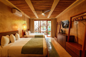 Hotel Carolina