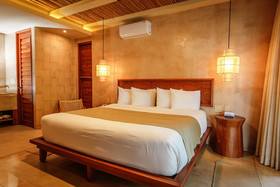 Hotel Carolina