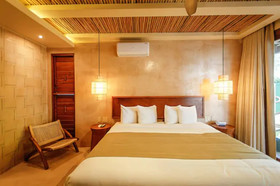 Hotel Carolina